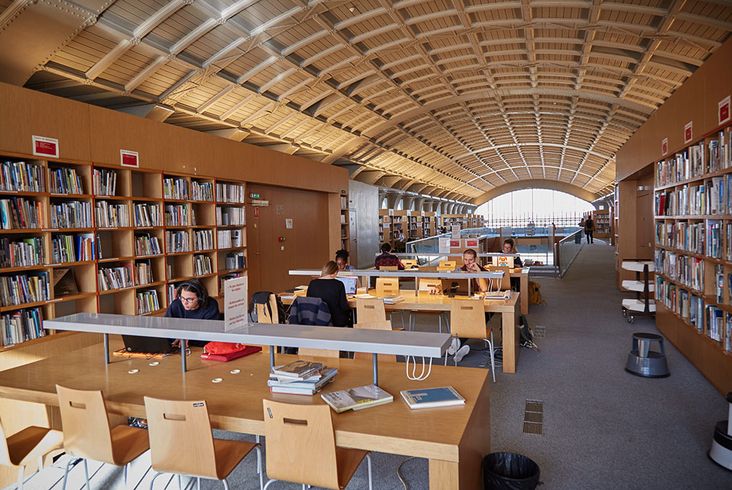 La bibliothèque de l'ENSA-Paris Val de Seine 